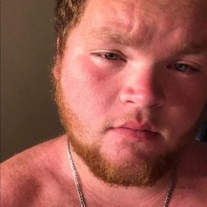 Meet your Posher, Dustin